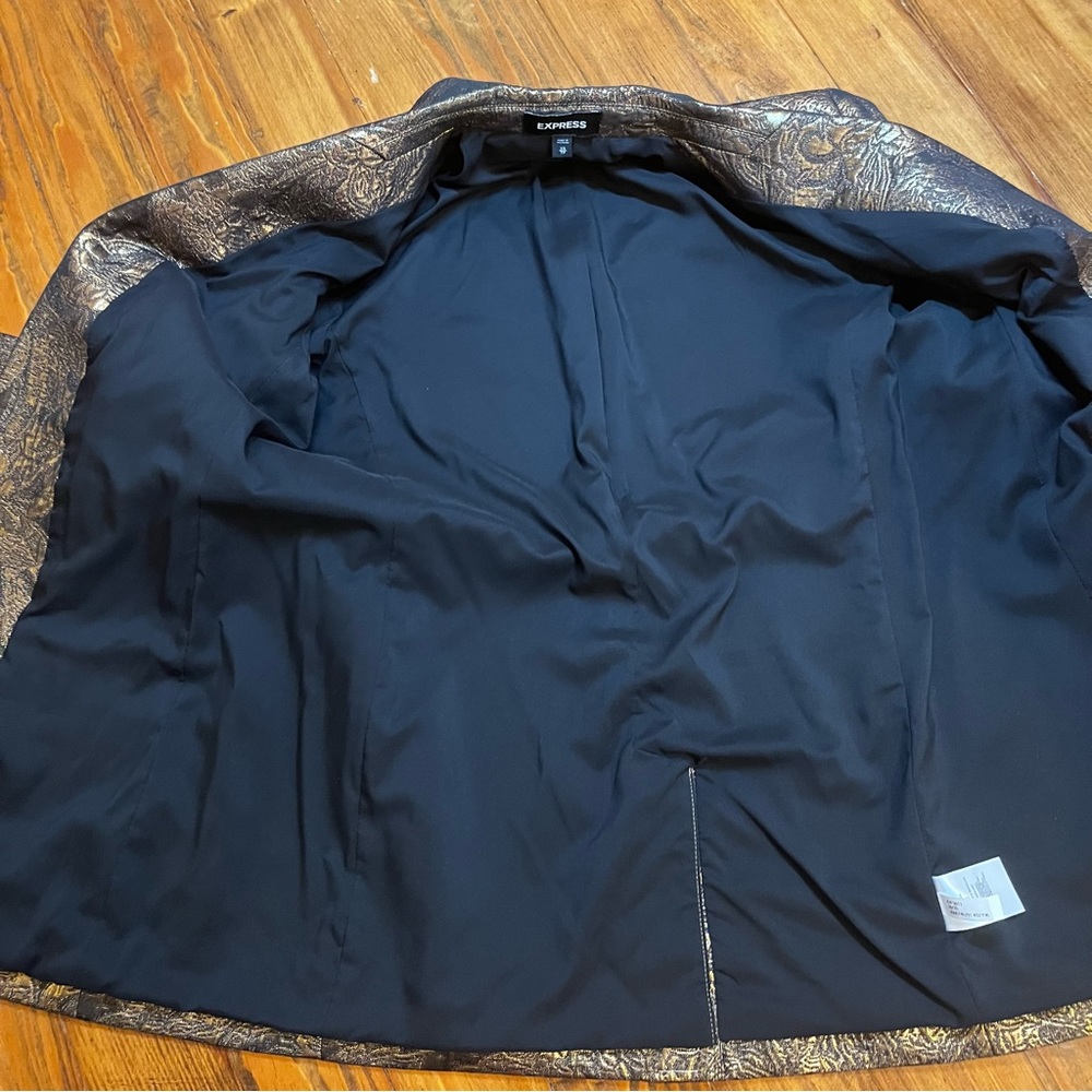 EXPRESS METALLIC OVERSIZED JACQUARED BLAZER in XS - Picture 9 of 10